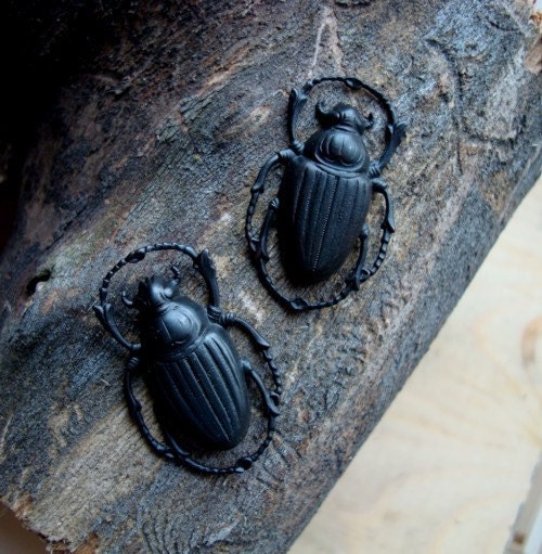 2 Dark BUG CONNECTORS, Earring Supply, Necklace Pendants, USA Brass, Dark Vintage Patina