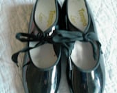TAP SHOES - Tempo Made By Leo's - Black Patent SIZE 2 M