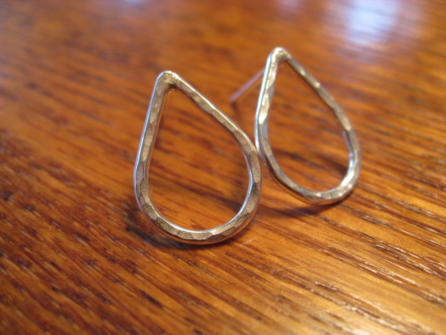 Willow - Sterling Tear Drop Studs