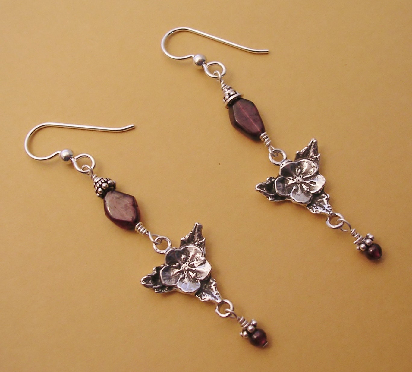 forget me not earrings sterling silver garnet earrings 018ES1