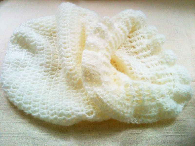 0008 - PDF Pattern for Crochet Baby Cocoon Cuddle Sack - Instructions for DOUBLE-KNIT 8-ply - For babies up to 2 months - Great photo prop