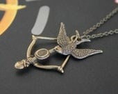 Hunger Games Necklace - Katniss Bow and Arrow - Mockingjay