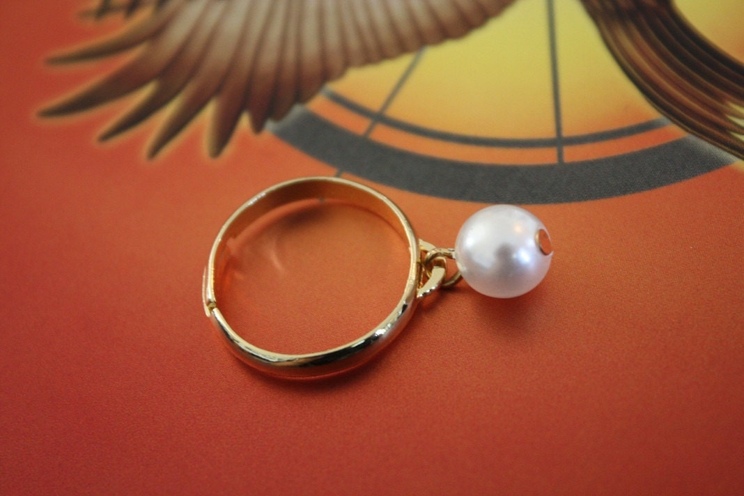 CLOSEOUT SALE Hunger Games Ring - Peeta's Pearl