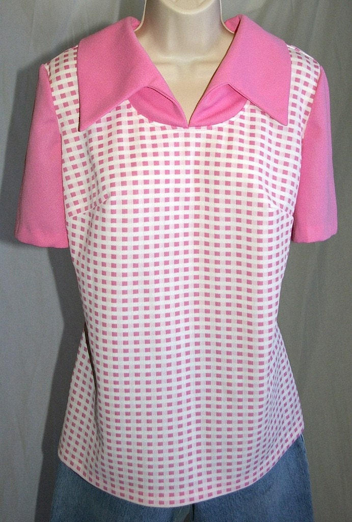1960's Pink and White Checkered Butterfly-Collar V-Neck Blouse