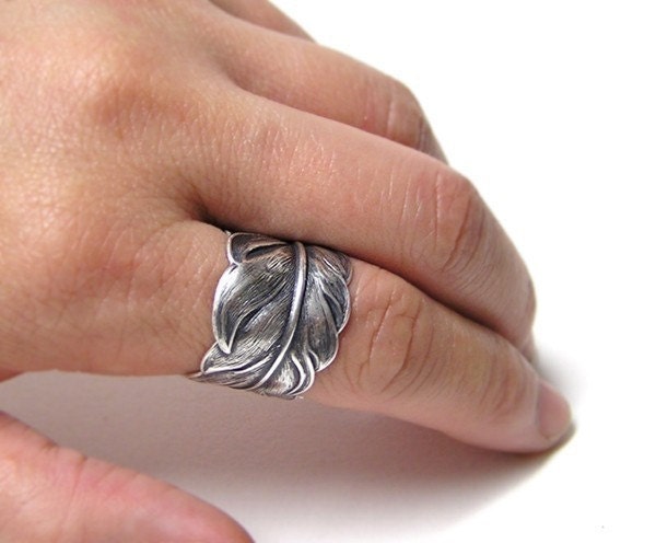 Steampunk ANGEL FEATHER, Victorian, Adorable feather wraps around finger, Silver