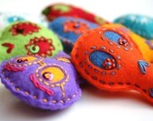 Day of the Dead Sugar Skull Garland, Mexican folk art skull bunting, colorful embroidered felt Halloween decor