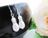 Bridal Earrings Bridesmaid Earrings Sweet Crystal white Swarovski Tear Drop Pearls with rhinestone rondelles sterling silver earrings