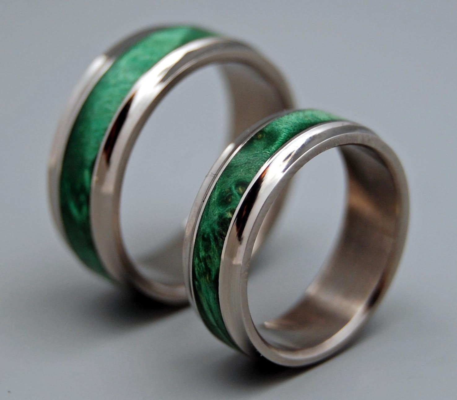 Green Box Elder w/ Flare - Wooden Wedding Rings