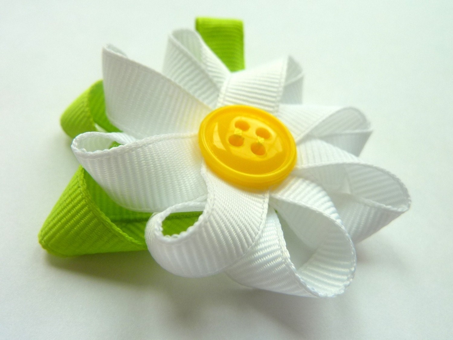 DAISY - CUSTOM COLORS - One Flower Hair Bow Clip
