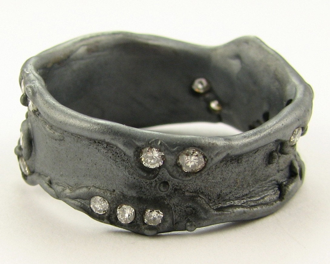 Melted Diamond Path Band