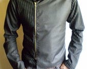 Pinstripe top with zipper /sizes 36, 38, 40, 42, 44