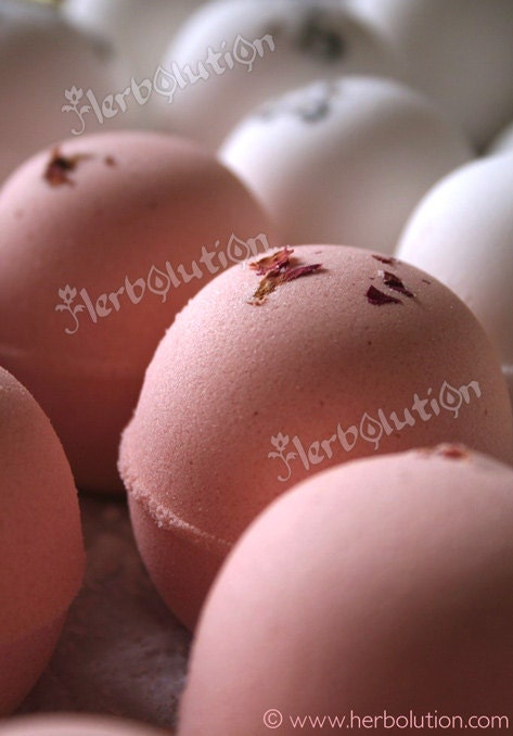 Organic Rose Bath Bomb Aromatic Playfull steaming natural Fizzy Vegan no aluminum - Glamour Rose