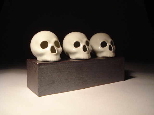 Three Gloss White Skulls With Slab Built Stoneware Stand Sculpture