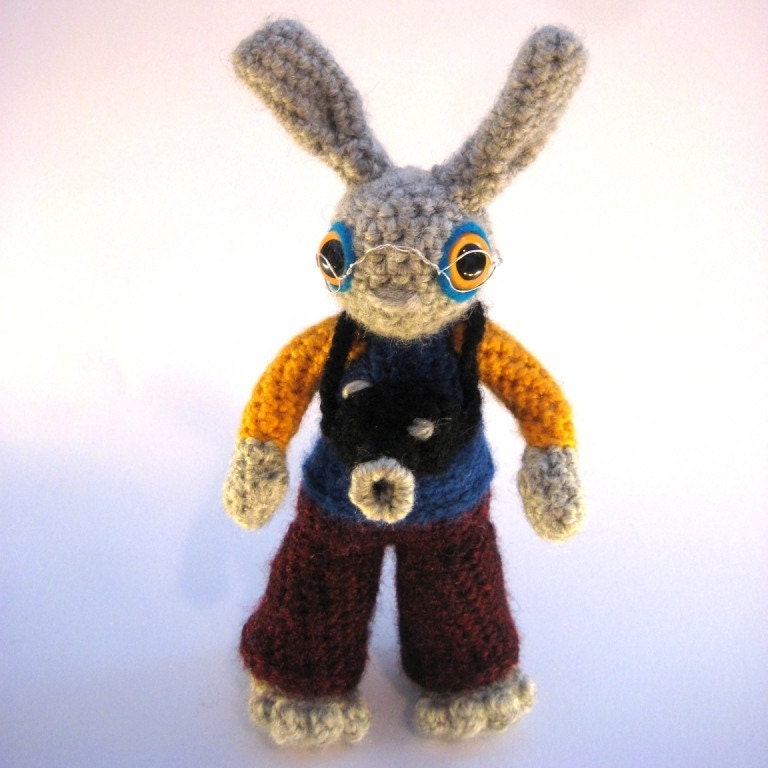 Amigurumi Bunny Doll - Filip the Photographer