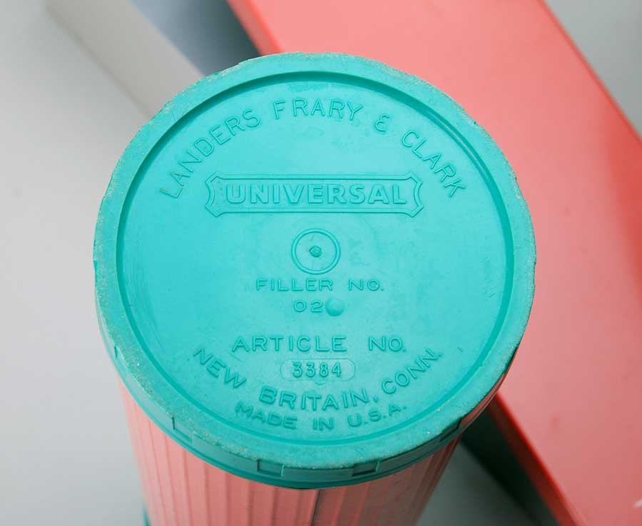 SALE Vintage Universal Pink  and Aqua Thermos set in a bag AWESOME