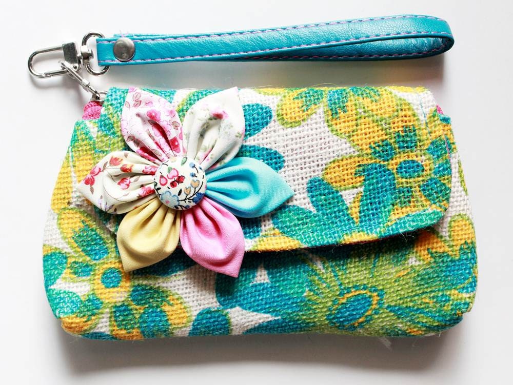 iPhone Purse Clutch, Wallet, Fabric Cases, Fabric Wallet, Gadget Wallet iPhone Samsung Galaxy, CellPhone Case, Padded