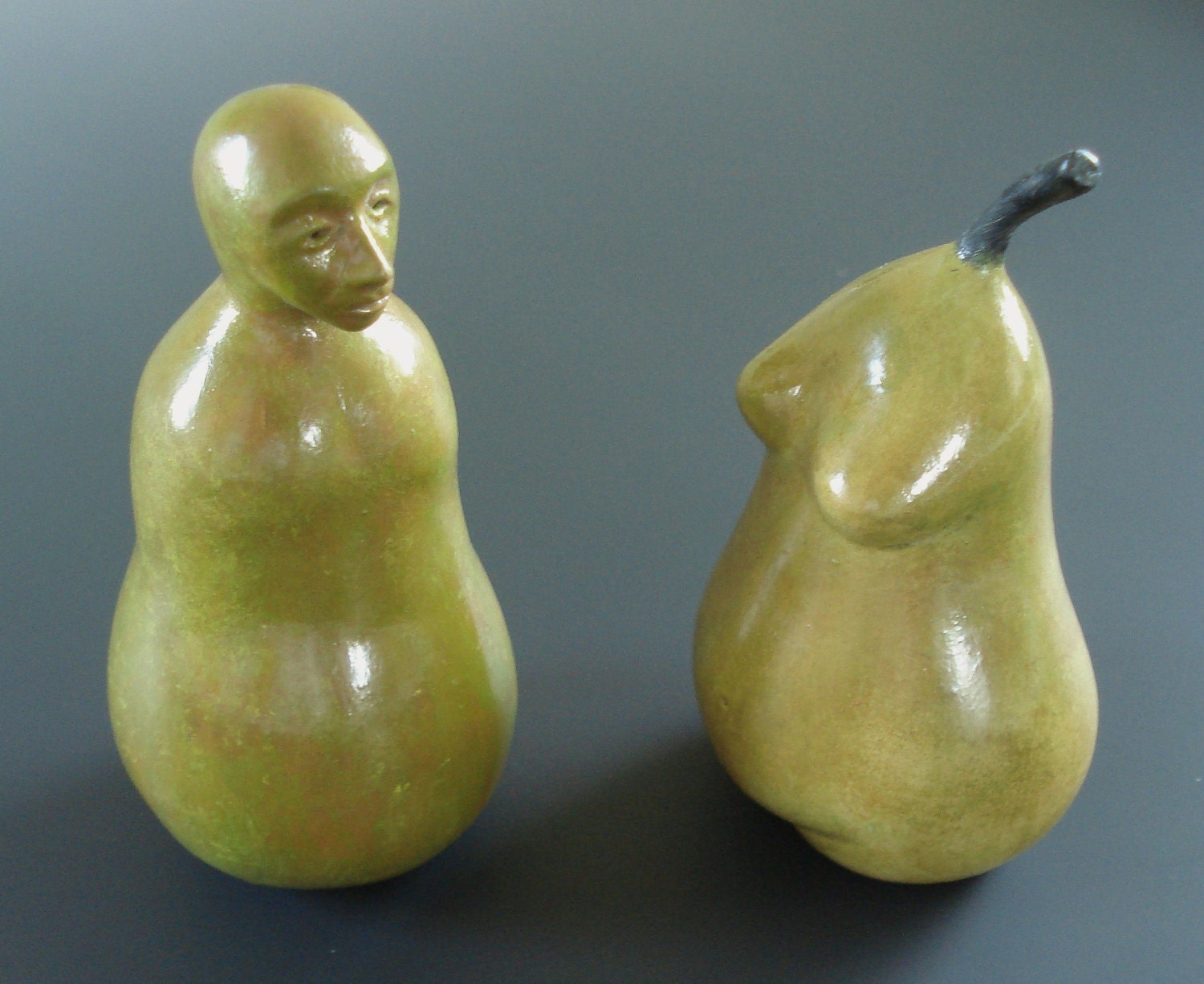 A Couple... of Pears sculpture or wedding cake topper
