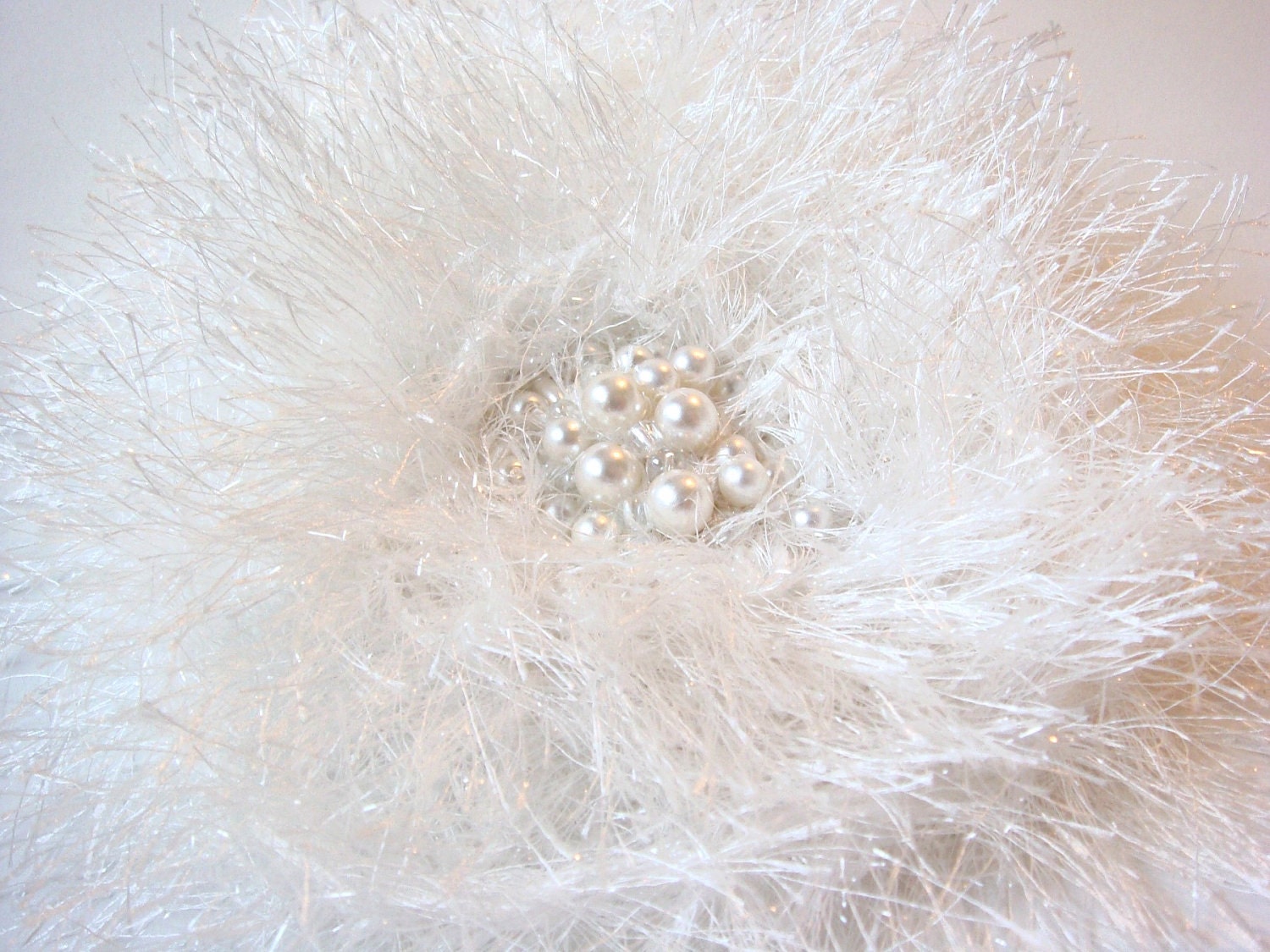 Winter Snowball Brooch Sparkly Pearl