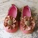 LA VIE En ROSE-baby shoes- size 4- Ready to ship