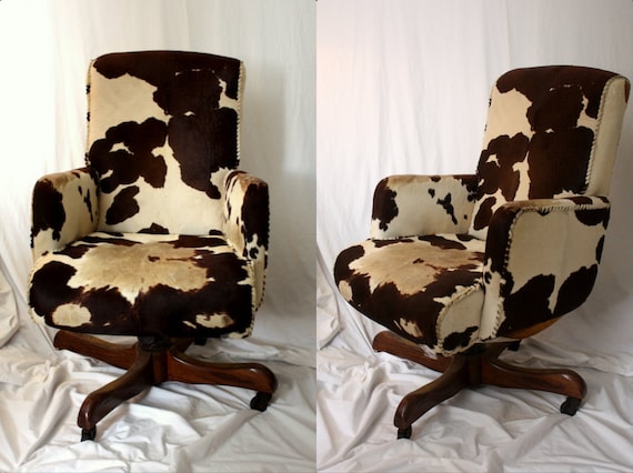 Hank Snow COWHIDE Swivel Chair - Brown White Cow Hide - Collectible Provenance