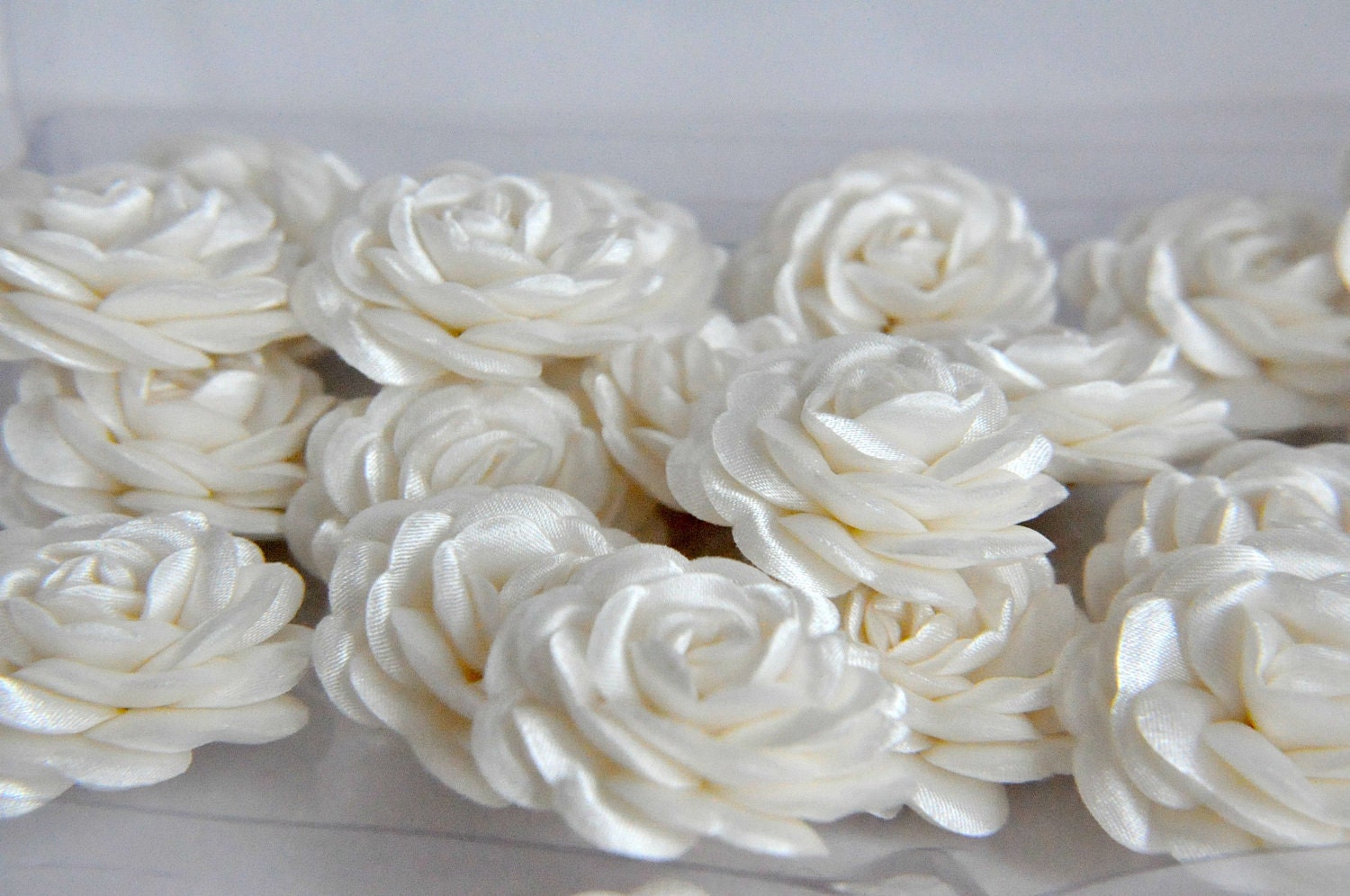 4 pc  Midium  Satin  Roses Pin Brooch Hat Hair Accessory Baby Girls Bow Headband Quilting