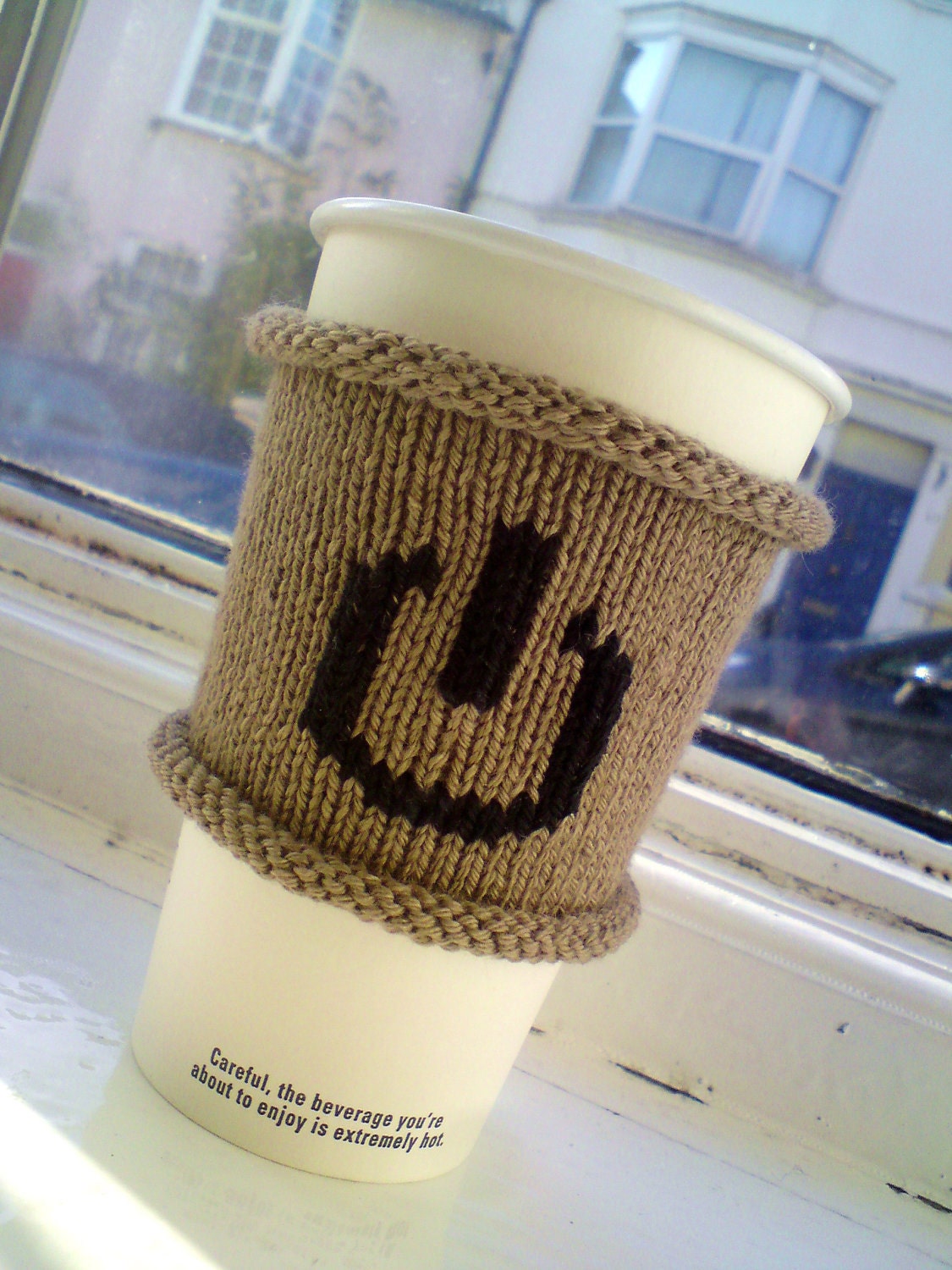 Coffee Cozy - Coffee Cup Cozy - Power Button - Iconic Power Symbol - On Off Button - for Geeks, Gamers and Gadget Lovers
