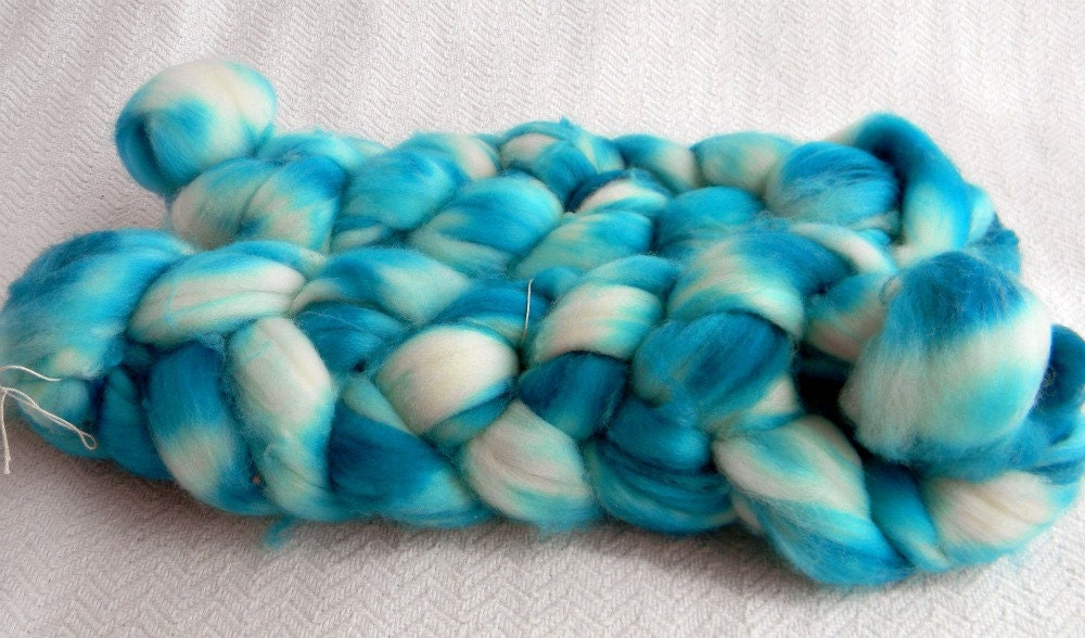 Turquoise Superwash Merino Wool 4 oz Combed Top handdyed roving spinning fiber