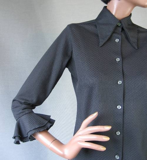 70s Blouse Vintage Semisheer Top Ruffled Sleeve Black Details Medium