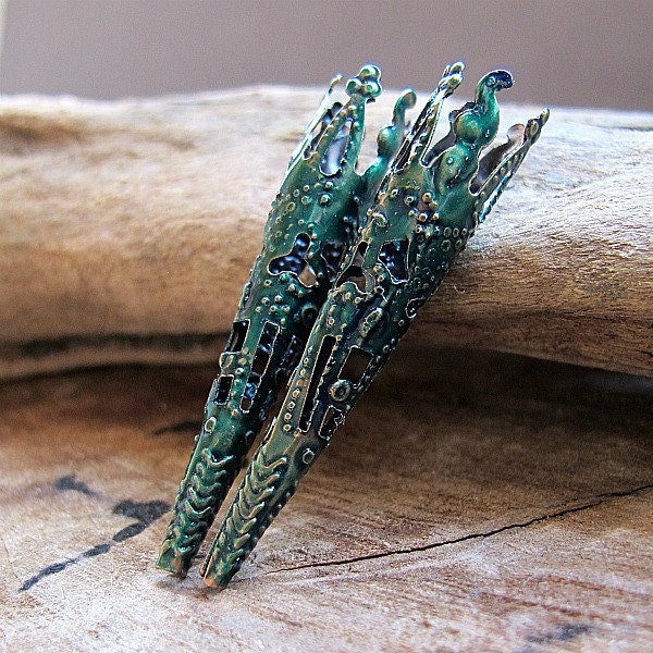 Enameled Floral Metal Filigree Bead Caps, Hand painted Artisan Finding Supplies, Green blue color