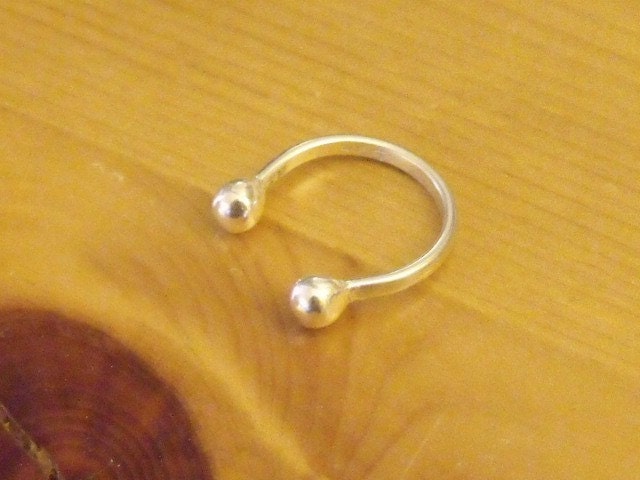 Barbell Ring Finger or Toe
