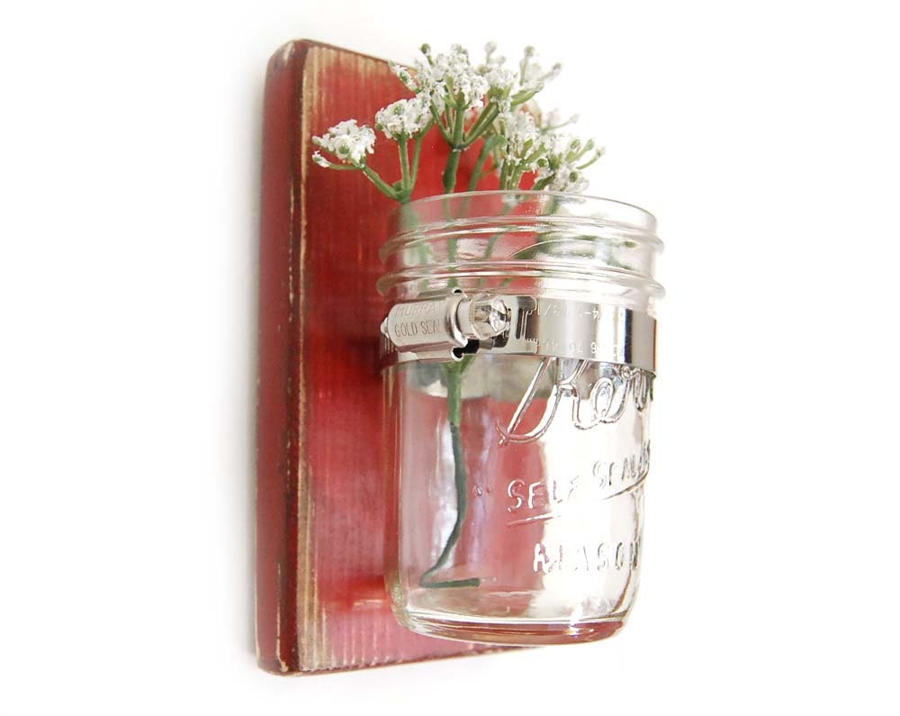 country vase wood sconce wall rustic primitive Corona Red floral