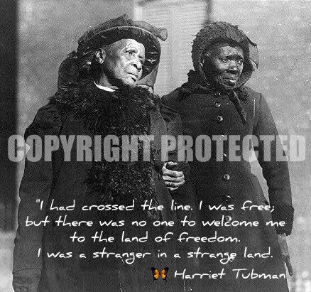 Stranger in a Strange Land, Blank Note Card, 4" x 6" -- African American Women Vintage Photograph, No Time for the Blues(TM)