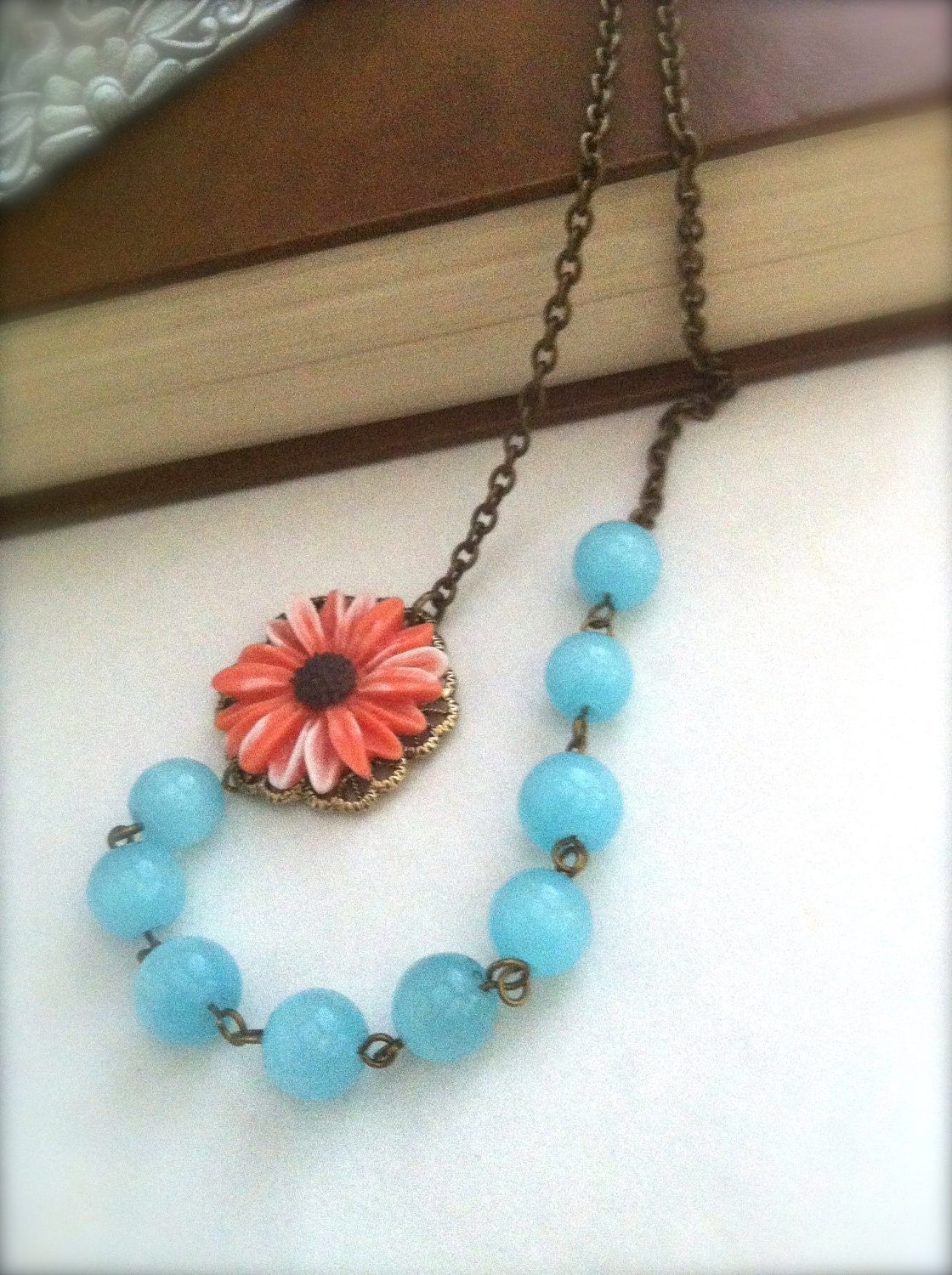 SOLE MATES - Turquoise Glass Beads/A Coral Colour Daisy Cabochon Necklace
