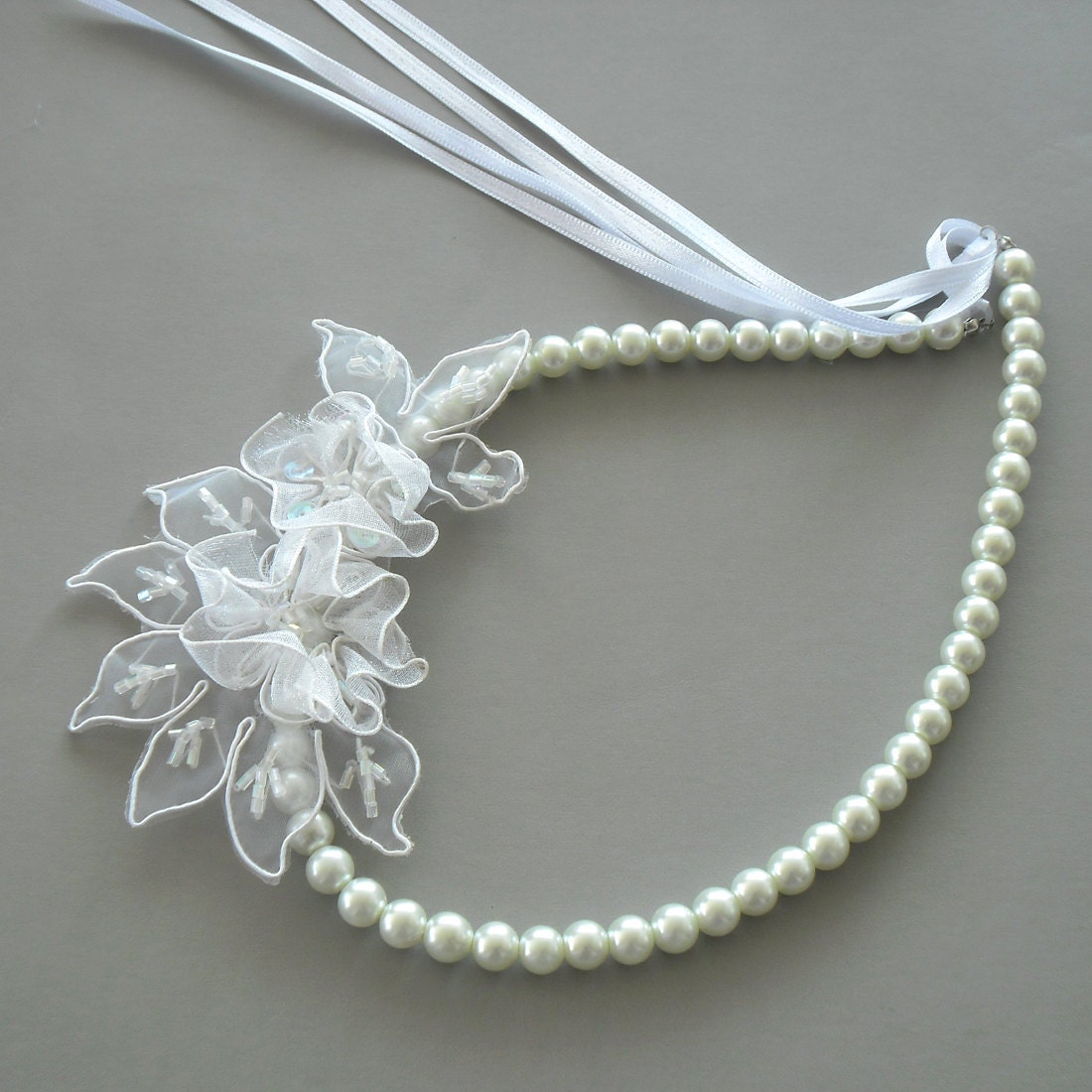 Bridal Pearl Necklace: Stylish Pearl Bead Choker, Bridesmaids Gifts. Handmade