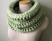 The Yorkshire Cowl in Savannah Sage