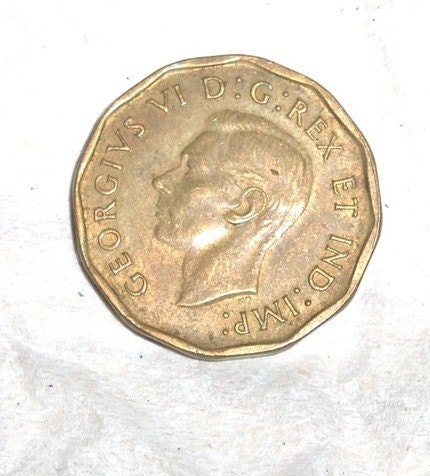 5 CENT TOMBAC 1942 COINAGE BEAVER DESIGN CANADIAN COIN - VERY RARE