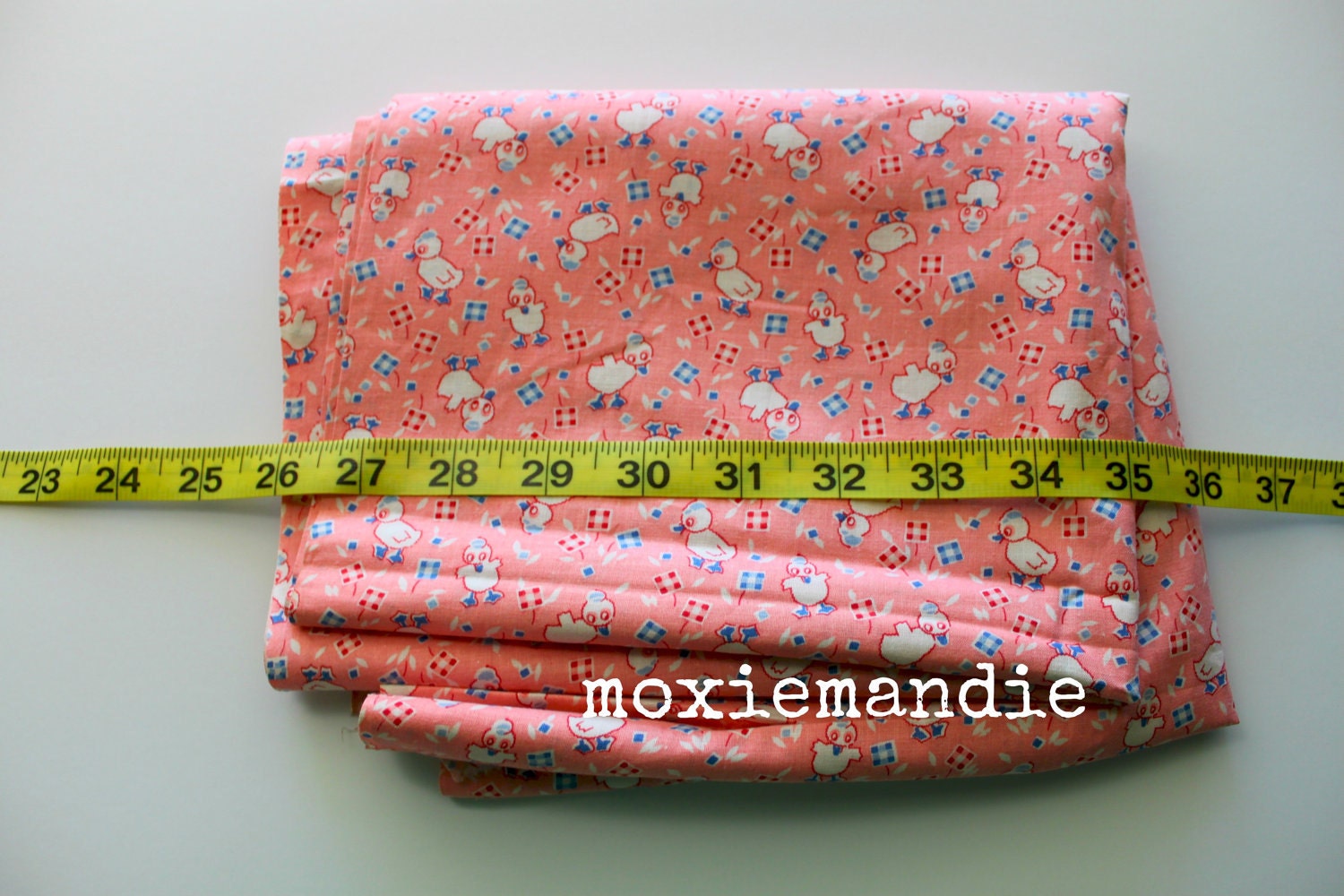 Vintage Feedsack Fat Quarter - Pink Ducklings
