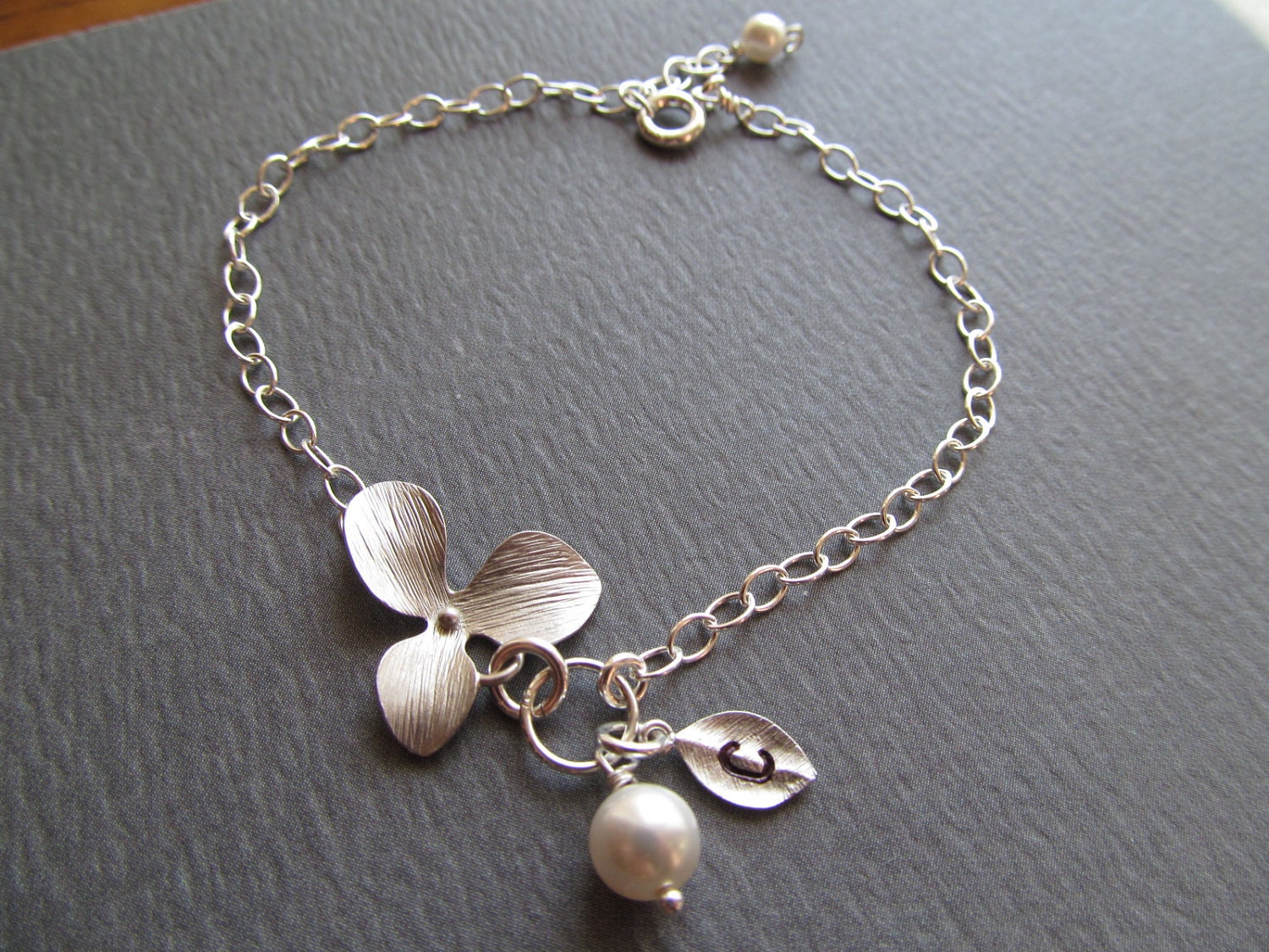 Bridesmaids Gifts, Initial Personalized Bracelet, Bridal Jewelry, Bridal Party Jewelry, Flower Girl, Friend Birthday Gifts, Initial Bracelet
