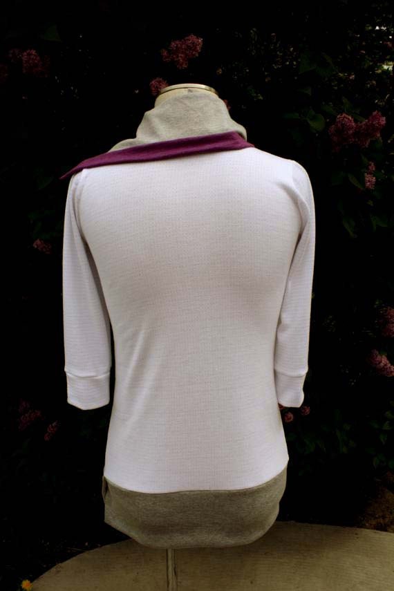 White Purple Gray Collar Shirt - size medium
