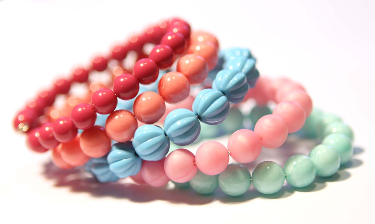 Vintage Beads Bangle Bracelet in Pink and Blue