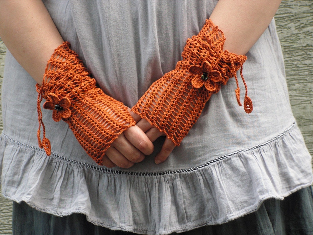 Lavaralda - lacy open work crocheted decorated mittens fingerless gloves