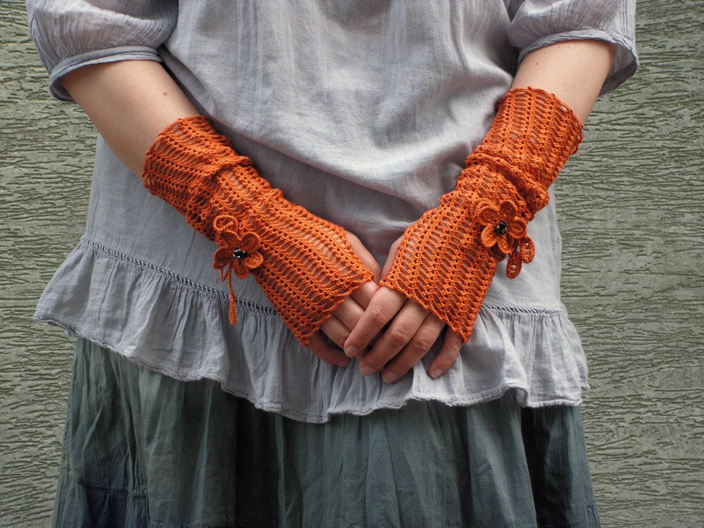 Lavaralda - lacy open work crocheted decorated mittens fingerless gloves