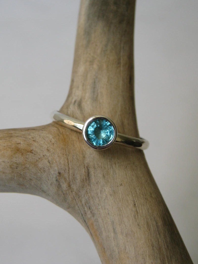 Teal Blue Apatite Stacking Ring - Sterling Silver