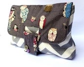 Owl clutch purse in grey and white chevron with decorative buttons