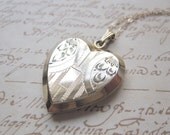 Vintage Gold Locket with Rectangle for Initial Personalization 14k Gold Filled Chain Necklace Pendant