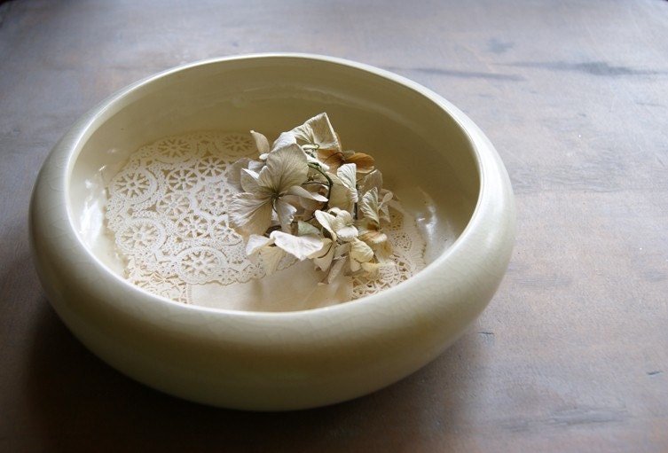 flower bowl, simple white