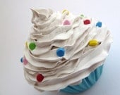 Realistic fake cupcake for kitchen decoration bridal shower favor, christmas tree ornament ,coffee shop decor  ,white icing unique gifts