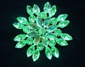 Summer Snowflake. Large Light Green Brooch - BelladeJour