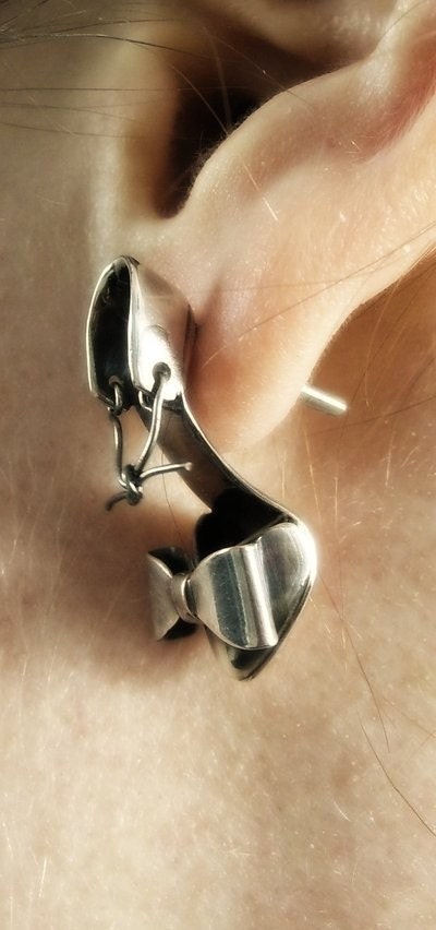 Shoe Fetish Earring - Single Piece-