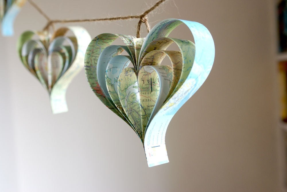 Wedding decoration Map Hearts x 10, recycled map , pew ends,